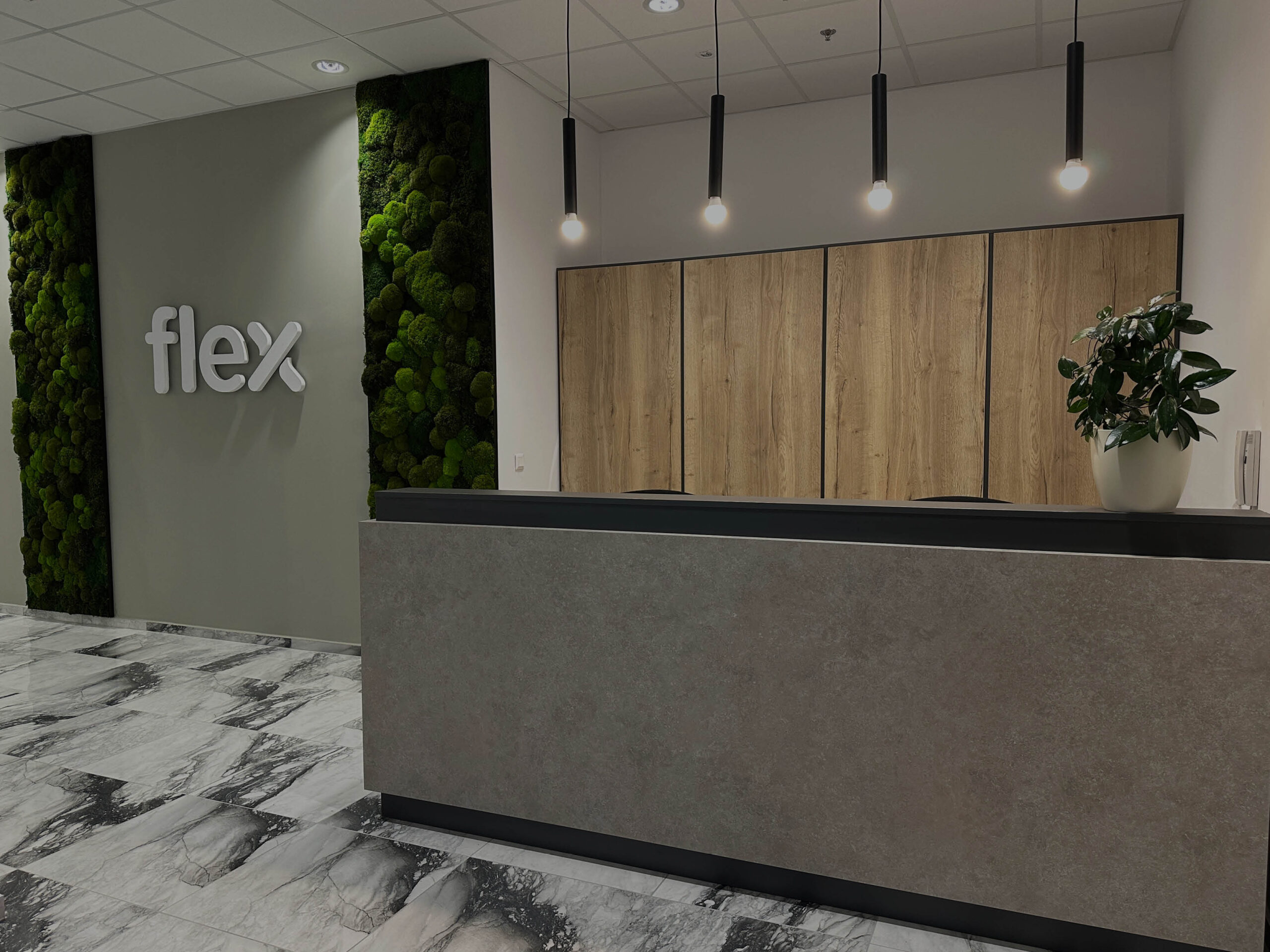 Flex irodaház berendezése